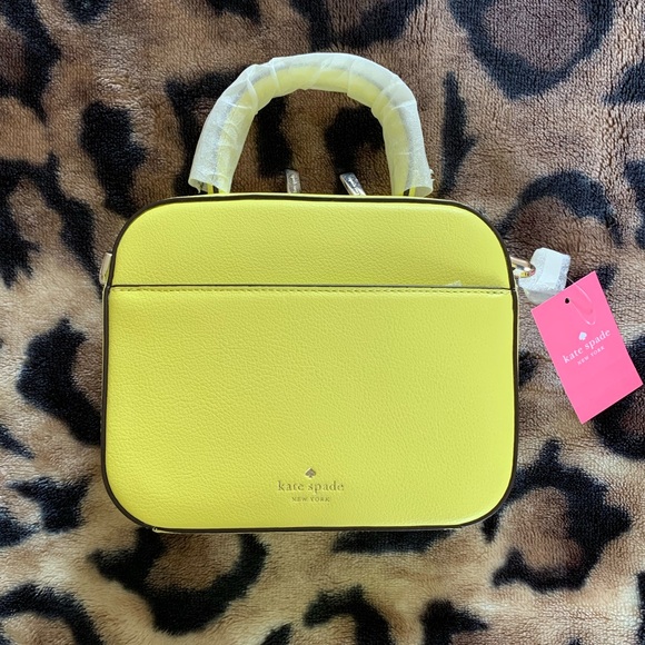 kate spade Handbags - 🌺HP🌺 Kate Spade Maddy Camera Bag (LimeLight)